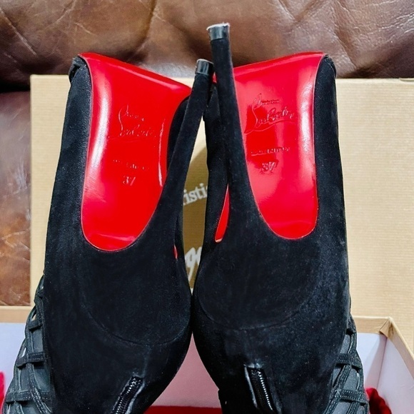 Christian Louboutin Mrs Bouglione cage bootie pointy toe Veau Velour 120mm EU37 - Picture 10 of 11
